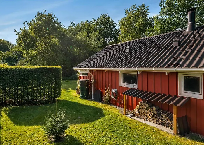 Holiday home One-bedroom In Hovborg